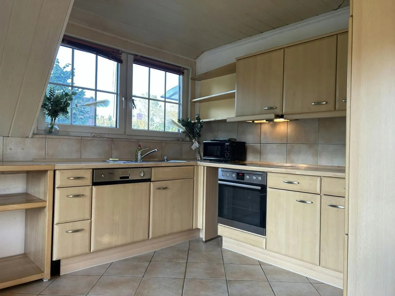 Spacious Apartment For 10 Αμβούργο Γερμανία